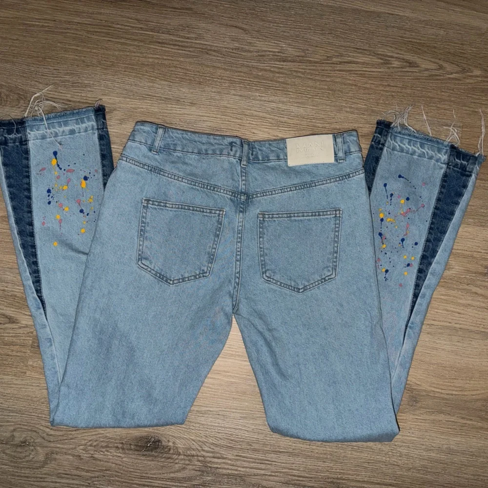 BoohooMAN Artistic Splatter Jeans Size 30 - Picture 4 of 6